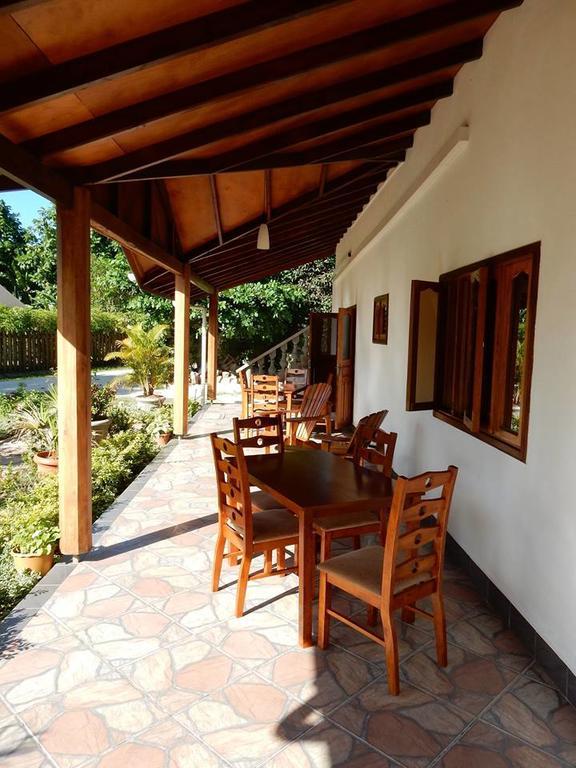 Belle Amie Self Catering La Digue Exterior foto